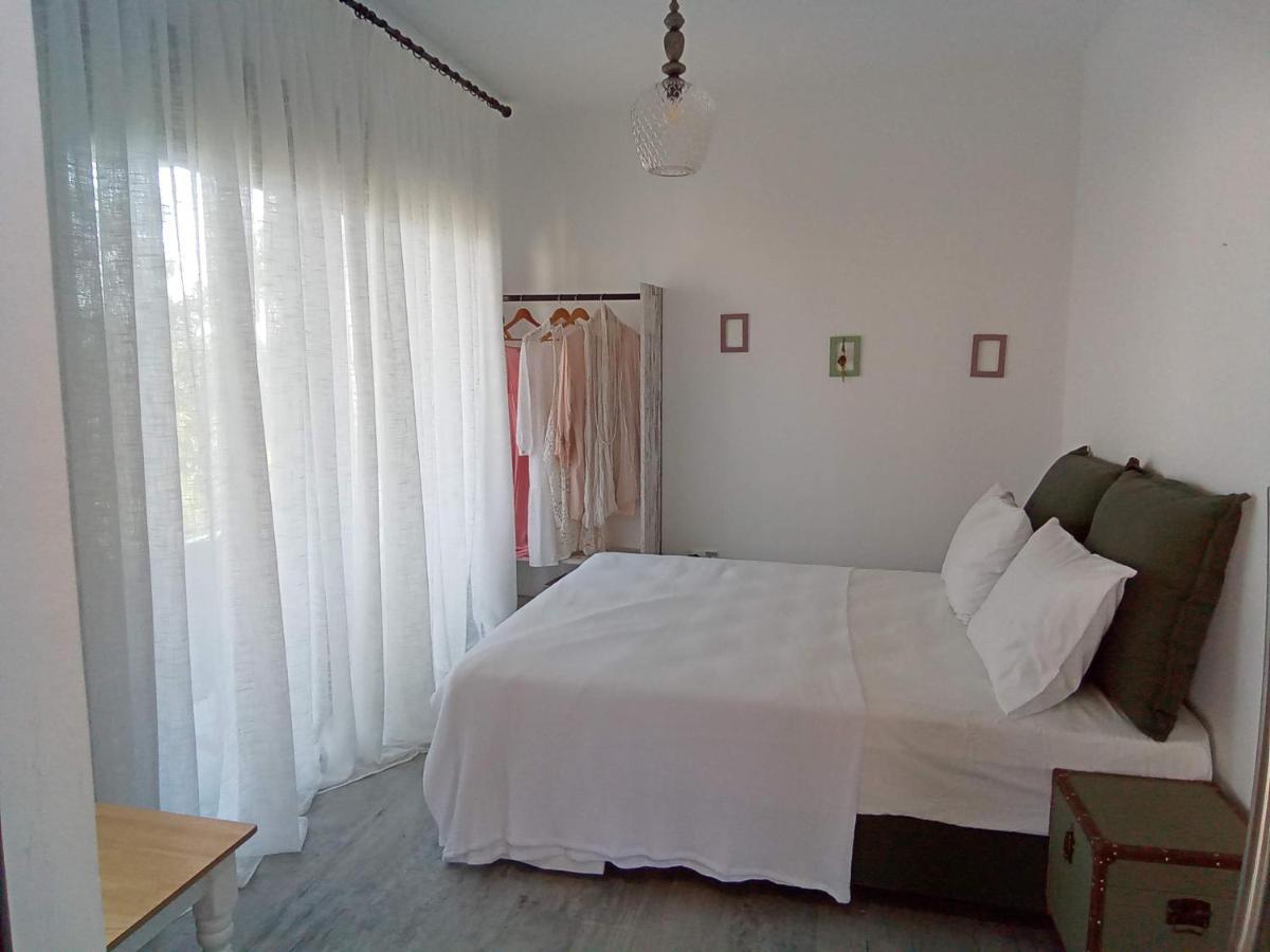 Alki'S Stories Apartment Kalamata Exterior photo